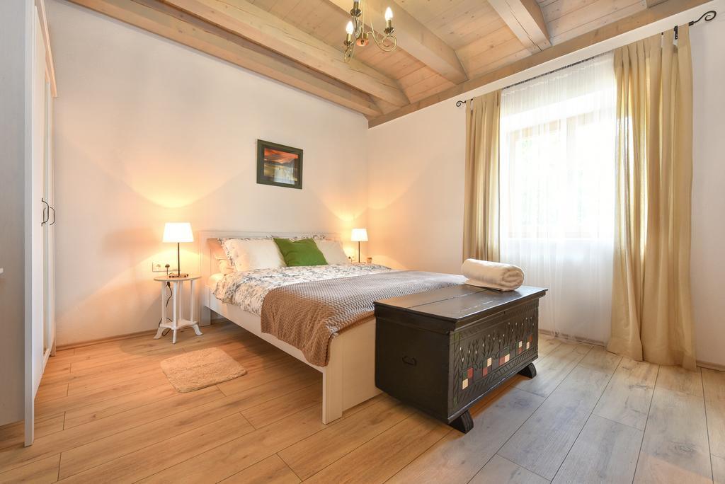 Villa Rural House Kod Slapa Bogatić Esterno foto